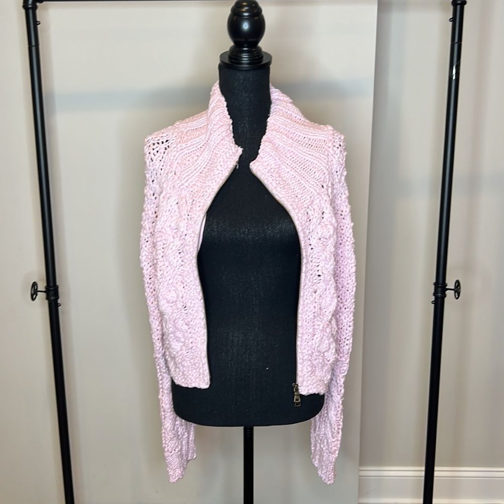 Free people zip up sweater. Size xs - Picture 2 of 6
